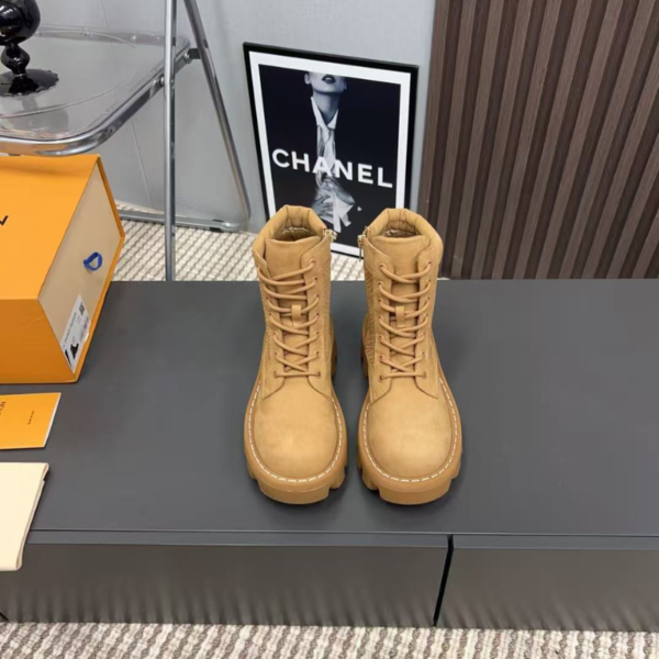 New Arrival Ankle Boots Collection